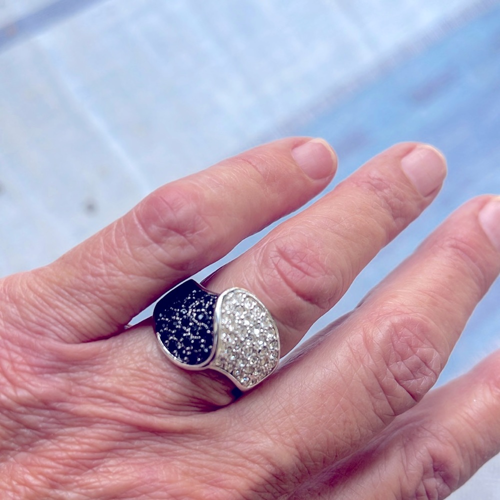 Black & Clear Crystal Ring